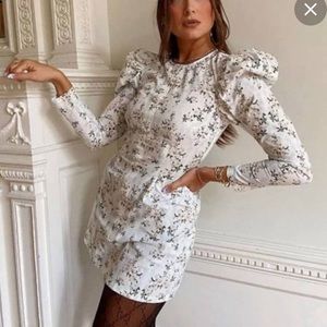 COPY - Danielle Bernstein women light blue pouf crew neck mini sheath dress